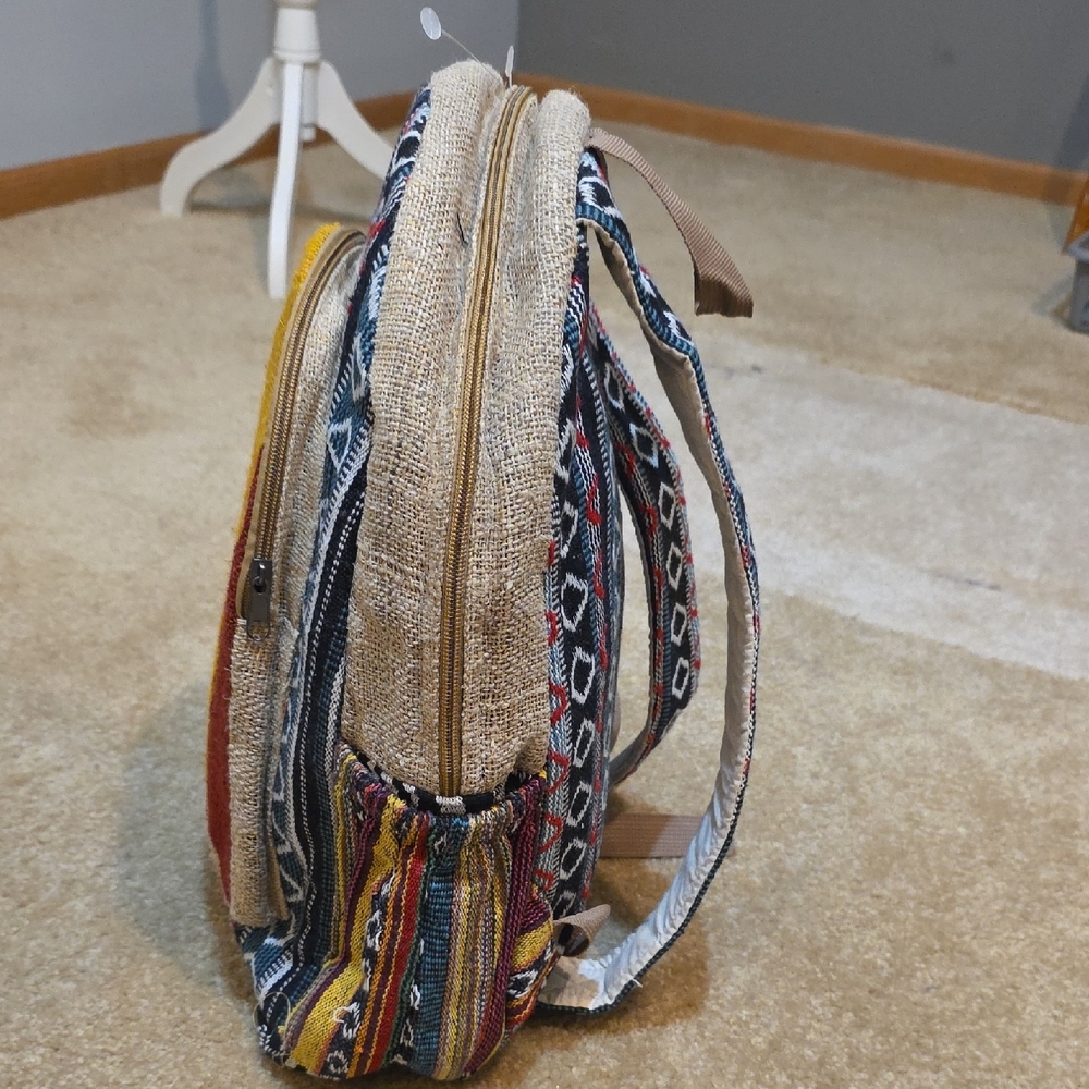 Himalayan‎ Hemp Backpack - Picture 2 of 8